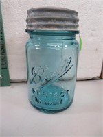Antique Blue Ball Perfect Mason Pint Jar