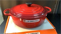 New Le Creuset #30 Cherry Red Risotto pot