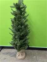 3ft battery operated lighted tree