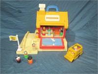 Vintage Fisher Price School Needs Cleaned