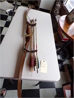 Indian Archery Savage  58" Recurve with arrows