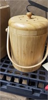 New wooden Ice Bucket-One small wood chip on lid