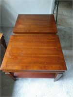 2 Matching Lane End Tables