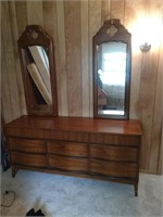 Solid Wood Dresser & Mirrors