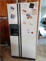 Kenmore Refrigerator - See below