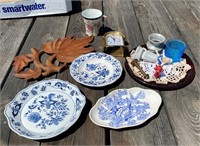 Blue Onion Plates & Collectible Dishes