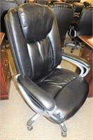 REALSPACE BLK LEATHER EXEC. CHAIR