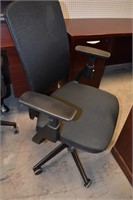 HIGH BACK, MESH BACK EXEC. CHAIR