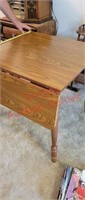 Drop leaf table - 28 x 30 with (2) 10" drop