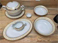 Thun Fine Porcelain Serving Dish & Bowl Set