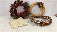 3 Wreaths + 1 Table Runner