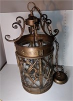 Lampe suspendue antique