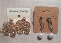 ASSORTED JEWELRY