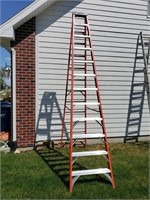 12' Werner Fiberglass Step Ladder