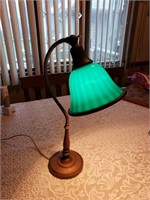 Bellova Desk Lamp Emeralite Shade