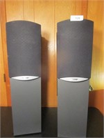 Set of Bose 601 IV Speakers