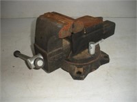 Bench Vise 5 Inch Jaw 16 Inches Long  8 Inches