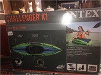 Intex kayak with accesories Challenger k1 new