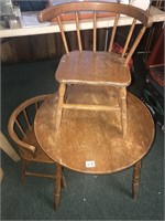 Child's table and 2 chairs