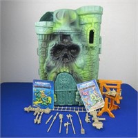 Masters of the Universe Castle Grey-Skull & Books