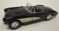 Maisto 1957 Chevrolet Corvette 1:18 Die Cast