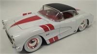 Jada Toys 1957 Chevy Corvette 1:24 Die Cast
