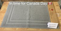 20" x 30" Canadian Maple Leaf Bath Mat