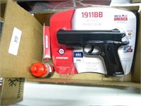 crossman bb pistol with bbs and co2 nib