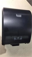 Hillyard manual paper towel dispenser