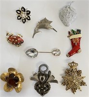 Pin/Broach Lot-Coro, Sarah Cov., Benedikt +