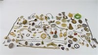 Large Bundled Lot of Vintage Jewelry Items