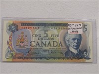 TRAY: 1972 BANK OF CANADA $5 REPLACEMENT BANK NOTE