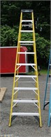 10' Werner Fiberglass Step Ladder