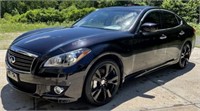 2011 Infiniti M56