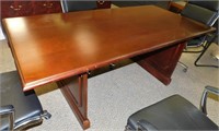 6' X 36" TRADITIONNAL CON. TABLE