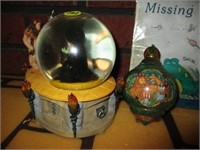Lot of Wizard of Oz Collectibles