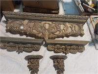 Decorative wall shelves set