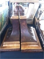 Wood bookends