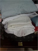 Comforter, blankets and pillows