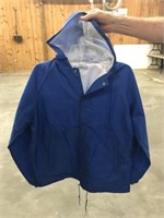 3 INSULATED HOODED WINDBREAKERS