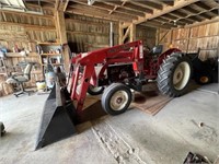 Ih 384 Utility Tractor W/ Great Bend 330 Loader,