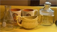 Garfield mugs, Pyrex glass beaker, USA pottery
