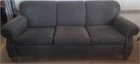 Beautiful couch 82" × 32" × 34" H