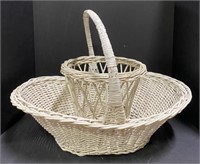 White Vintage Basket Duo