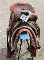 F. Eamor 15" #1000 Western Saddle