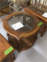 round side table w glass top