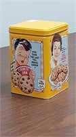 Collector Toll House Cookies tin 4.5 inches by