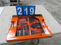 NEW BLACK AND DECKER 201PC COMPLETE PROJECT SET