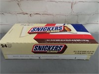 24ct of Snickers Almond