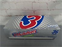 36 ct of 3 Musketeers